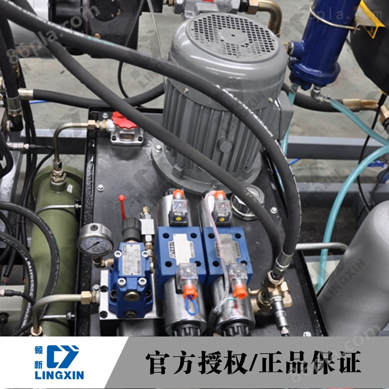领新聚氨酯 保温填充高压发泡机生产机械设备*