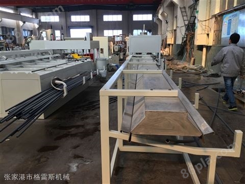 PVC型材生产线